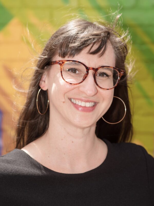 headshot of Yvonne Slosarski