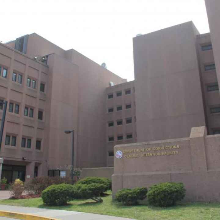 photo of exterior of DC Jail